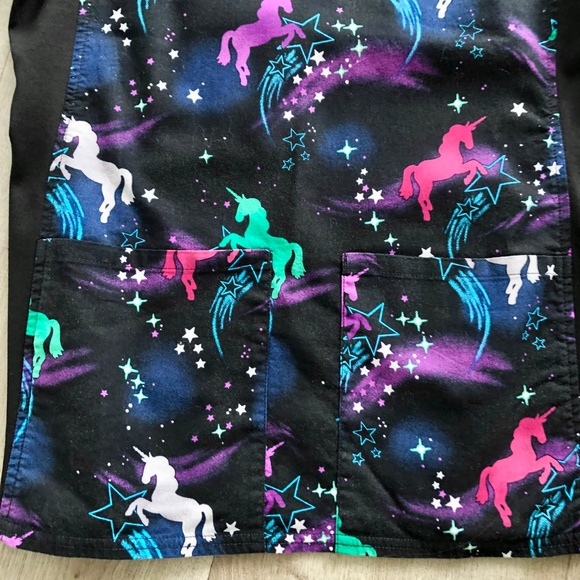 Scrub Star, Womens Scrub Tops, Set of 2, Unicorns & Bear Pattern, Both Sized XS - Picture 10 of 15